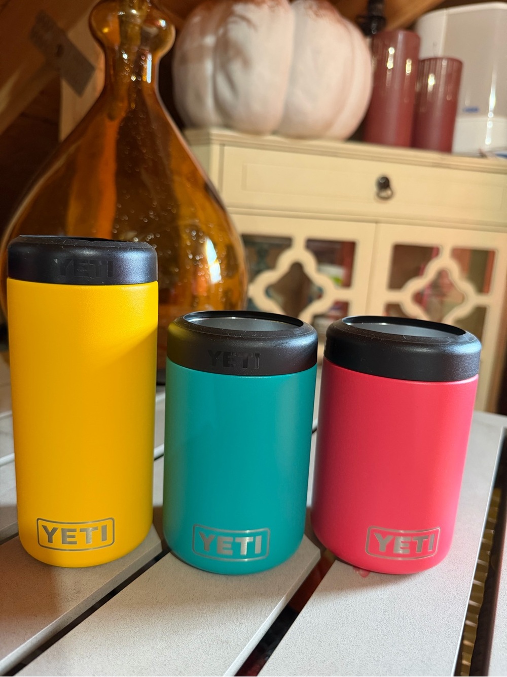 Yeti Colorful Rambler Colster Bundle (Purple is Rtic) - Picture 4 of 6